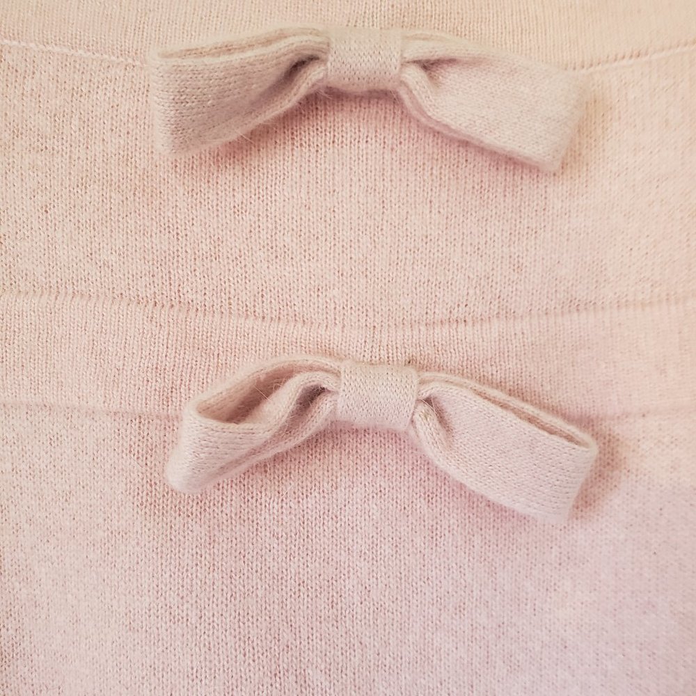 Boutique Pink Wool  Sweater Skirt With Adorable Waist Bows - Picture 4 of 7